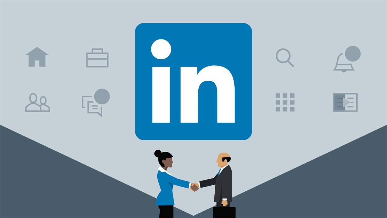 How to Best Use LinkedIn for Professional Success in 2024